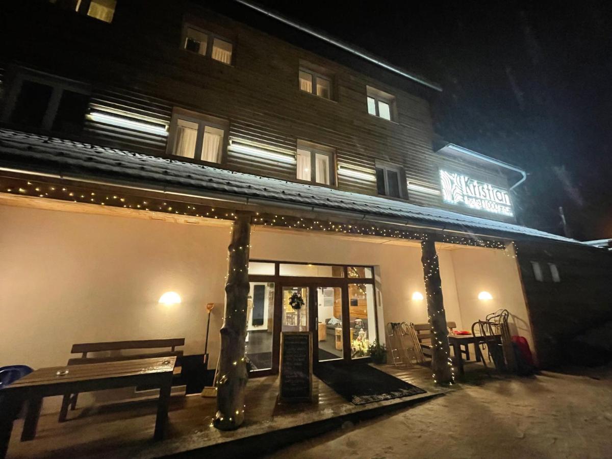 Hotel Kristian Kubova Hut Bagian luar foto